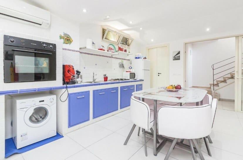 הוילה אצ'י קסטלו Trinacria House Scogliera מראה חיצוני תמונה