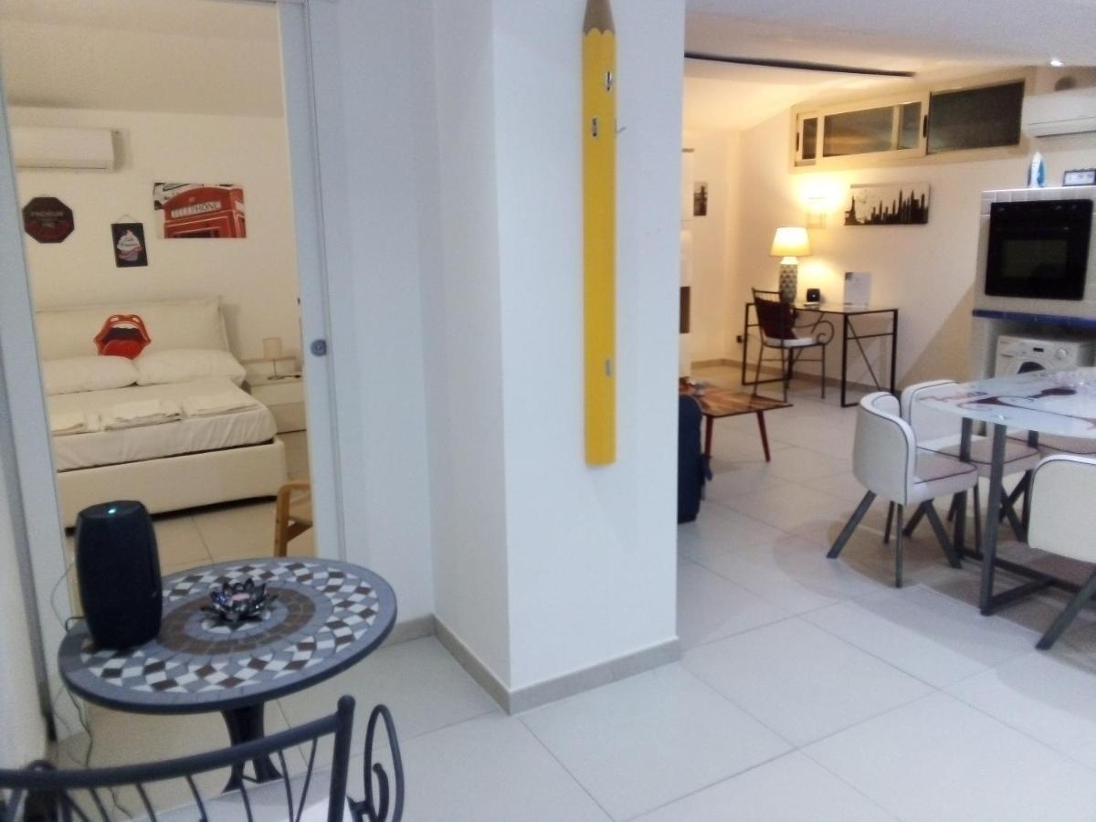 הוילה אצ'י קסטלו Trinacria House Scogliera מראה חיצוני תמונה